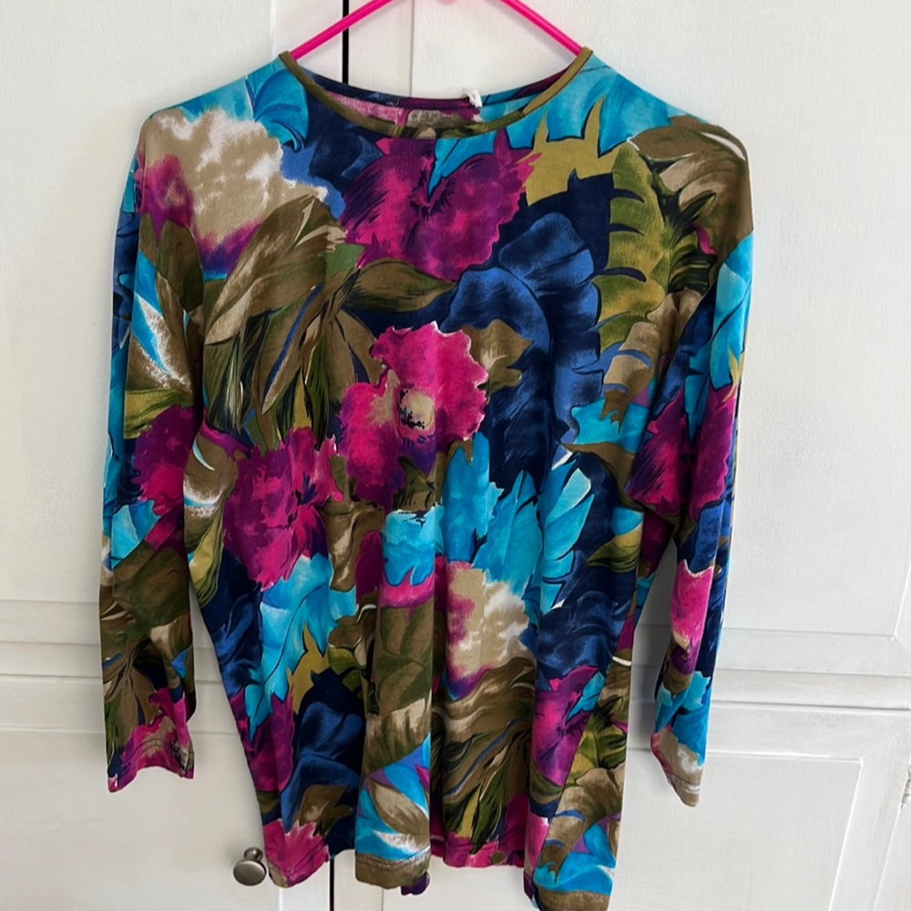 Lightweight Print Ling Sleeves Top